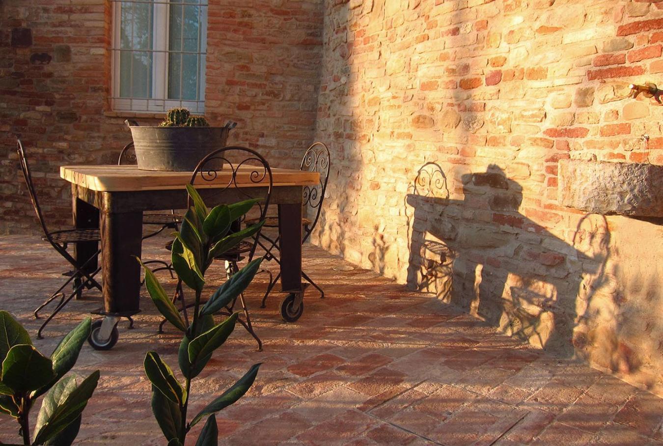 Ferienwohnung Castello Di Granarola Relais - Adults Friendly - Gradara Exterior foto